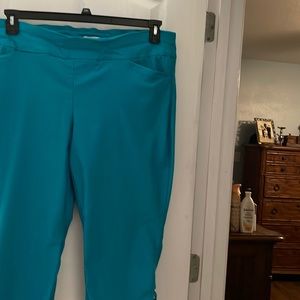 Kim Rogers Curvy pull on Capris Size 20W